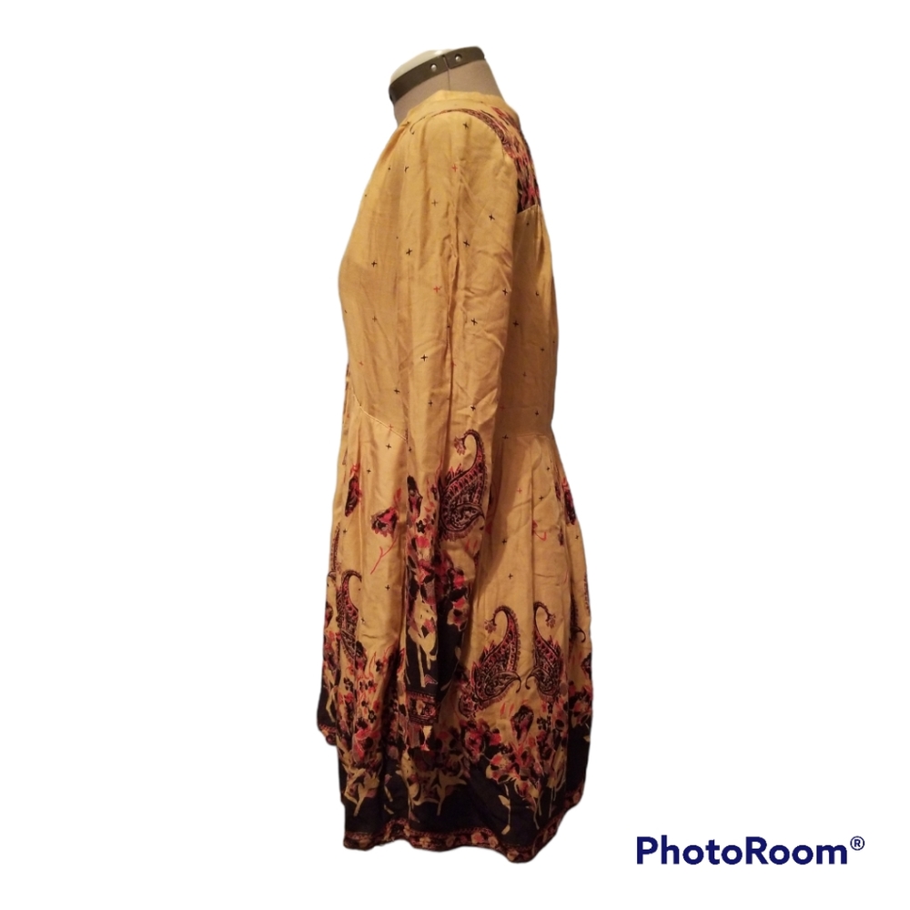 Free People Size Small Gold Paisley Print Sierra Valley V-Neck Boho Style Dress - Picture 3 of 6